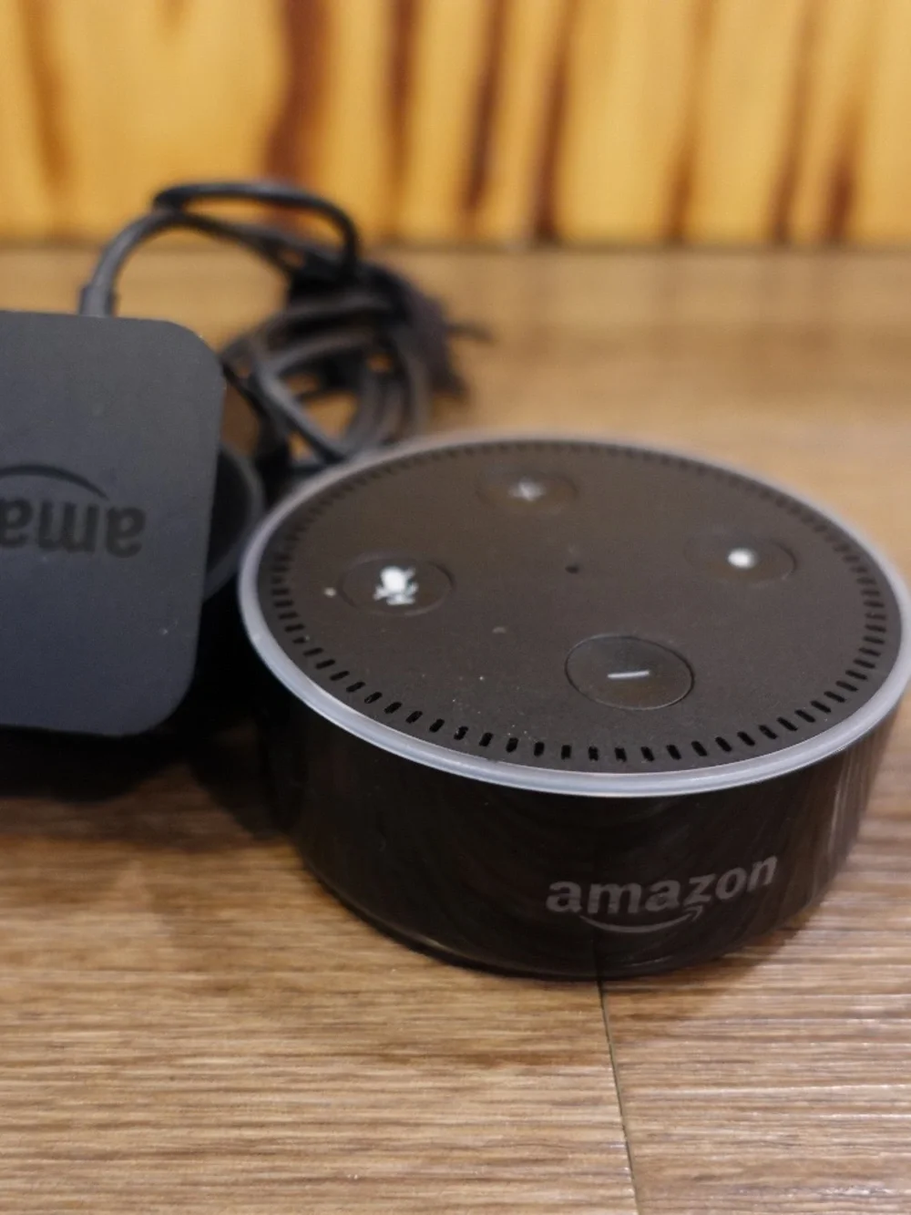 Amazon Alexa - Picture 1 of 4